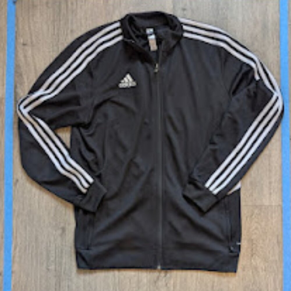 19🖤 Adidas Classic Black Zip-Up Jacket — Unisex • White 3-Stripes 🖤